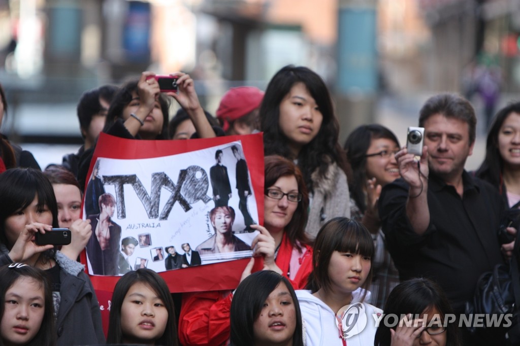 �D�j�Q�Ȥ]�Ȱ_K-POP����