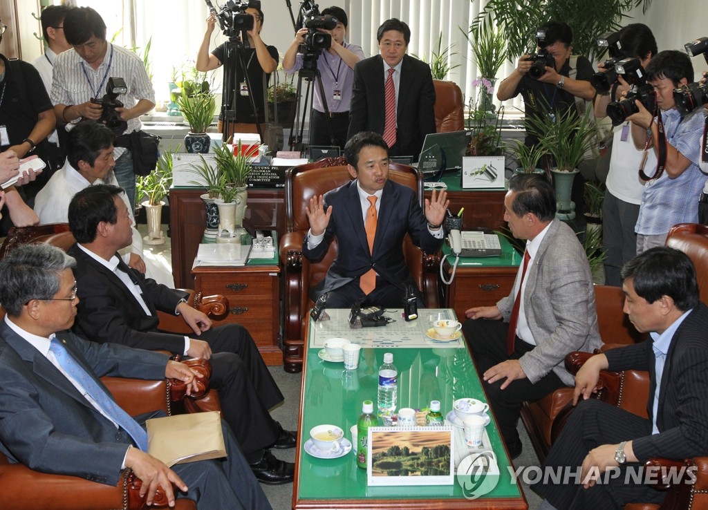 朝野商討韓美FTA批准案提交國會問題