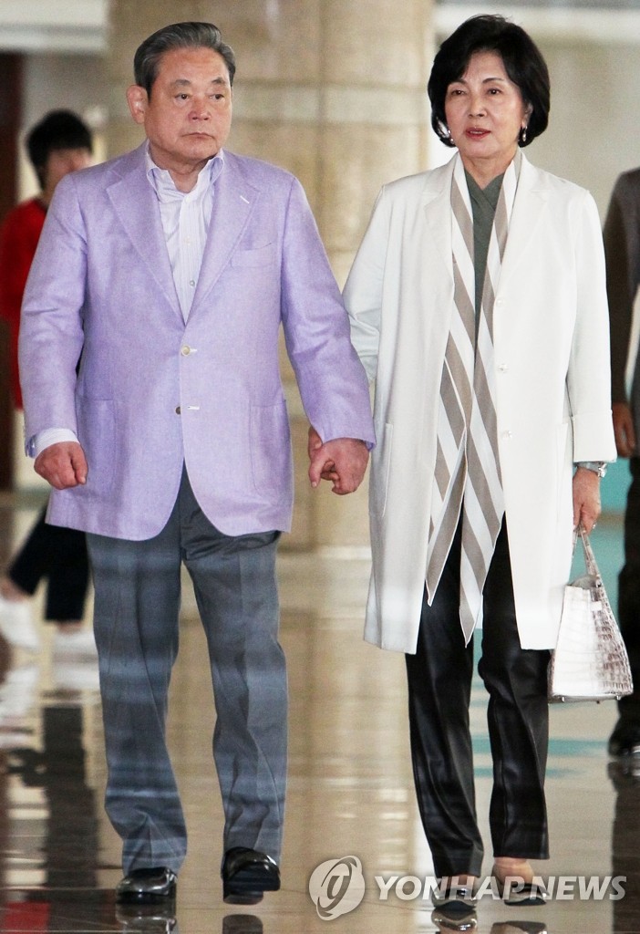 ����������ҵ{�e������