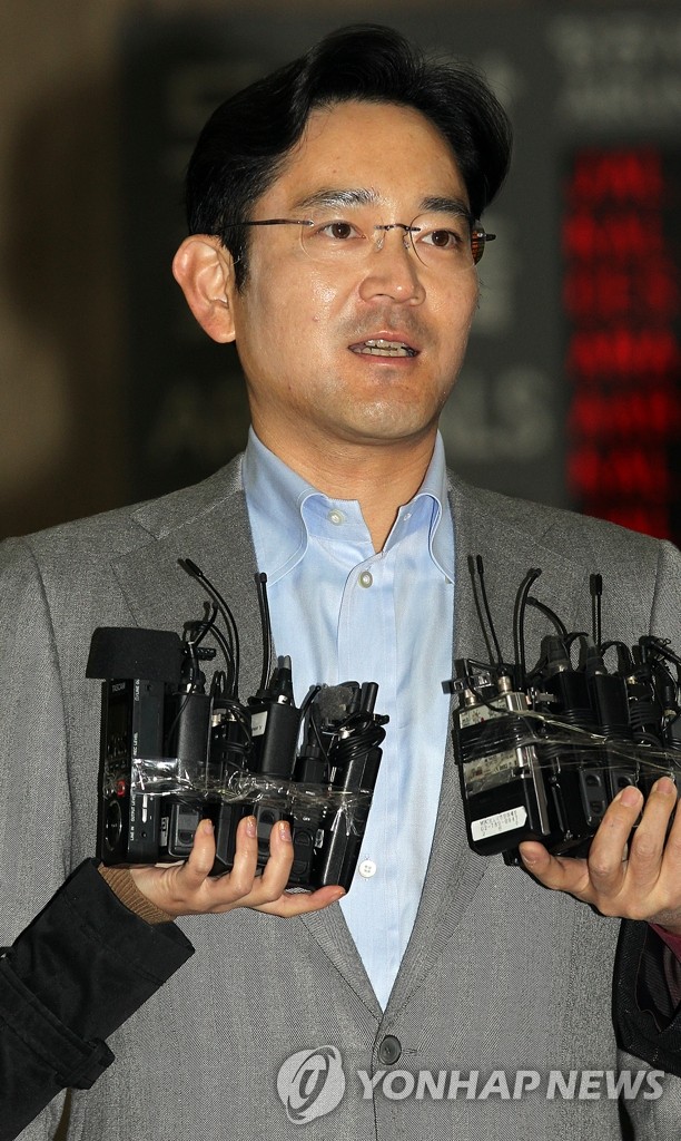 ���b��^��