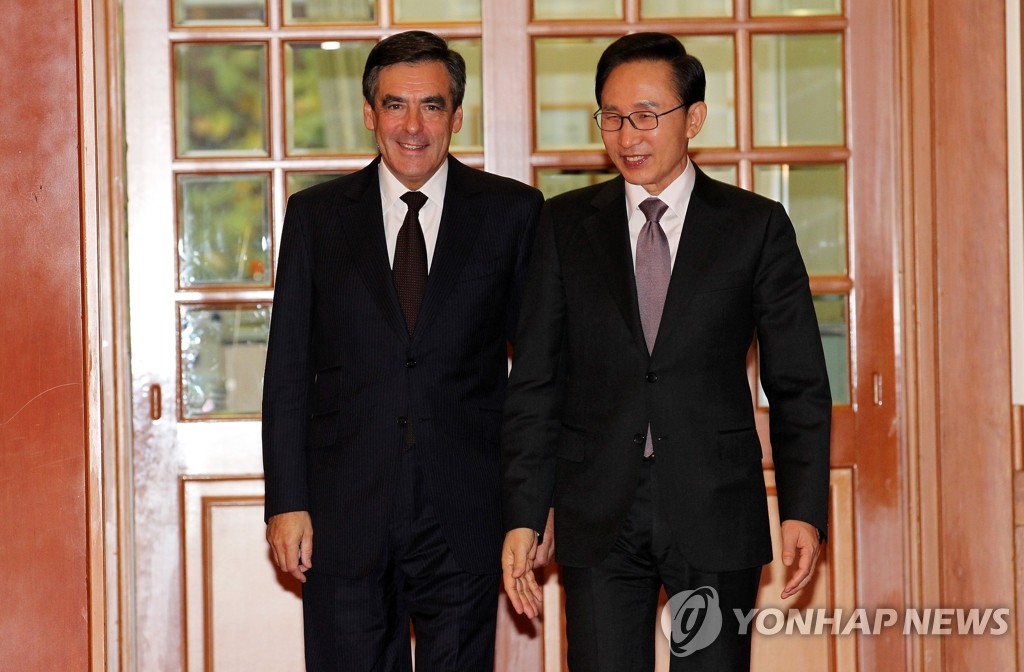 李明博會見菲永