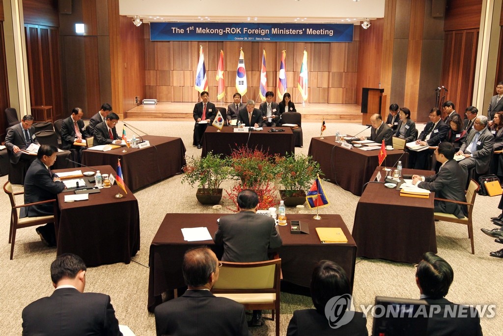 ������-�D���~���|ĳ