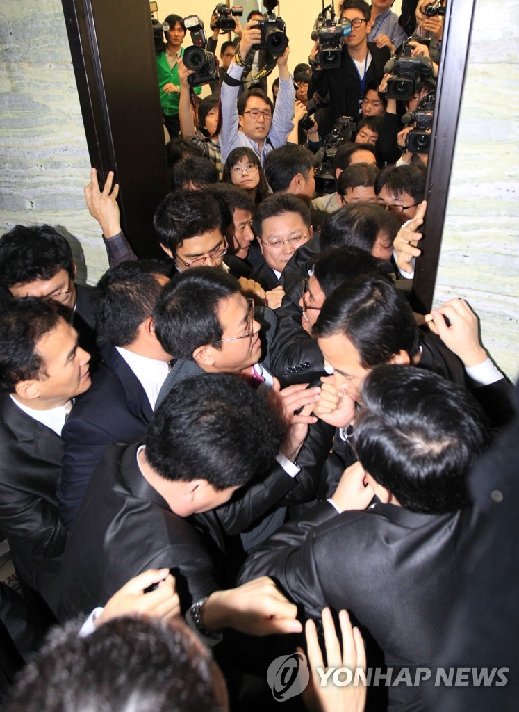 全力阻止通過韓美FTA