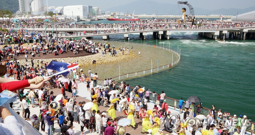 �R���@�շ|���Ȭy�q���}�Q�U