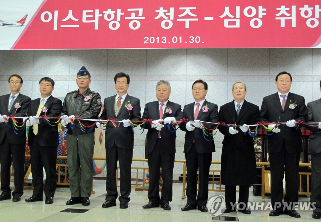 �M�{���n����u����}�q