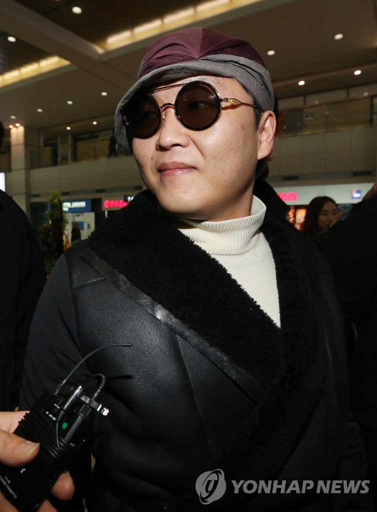 PSY��q�����k��