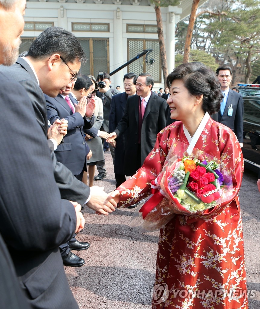 ���Ӵf��F�C�˻O