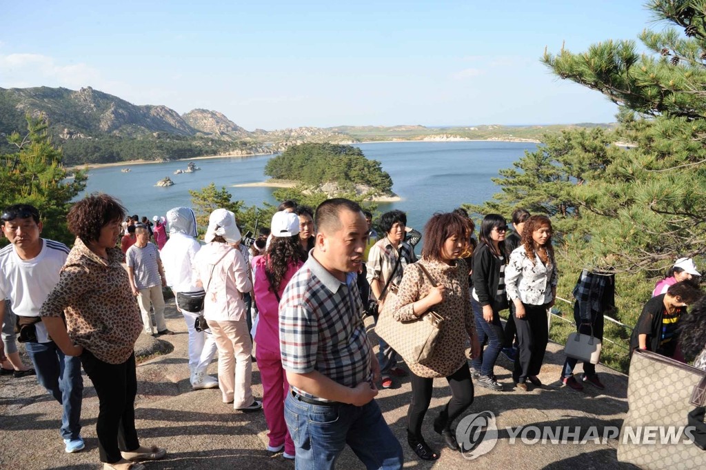 ù��-����s��ڮȹC�Ω�F���A