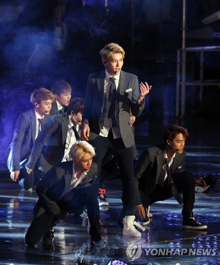 EXO�i�ܵ��R�R�O