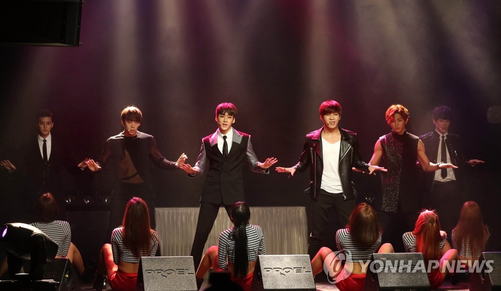 �k��U-KISS�o��g�A�M��