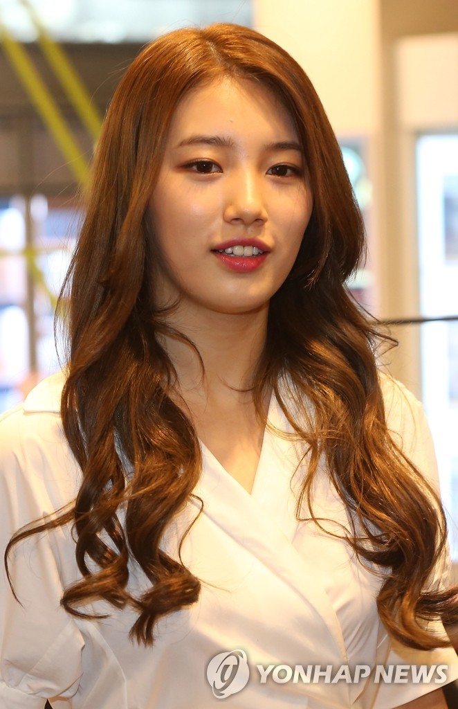 ���Y�e���q��