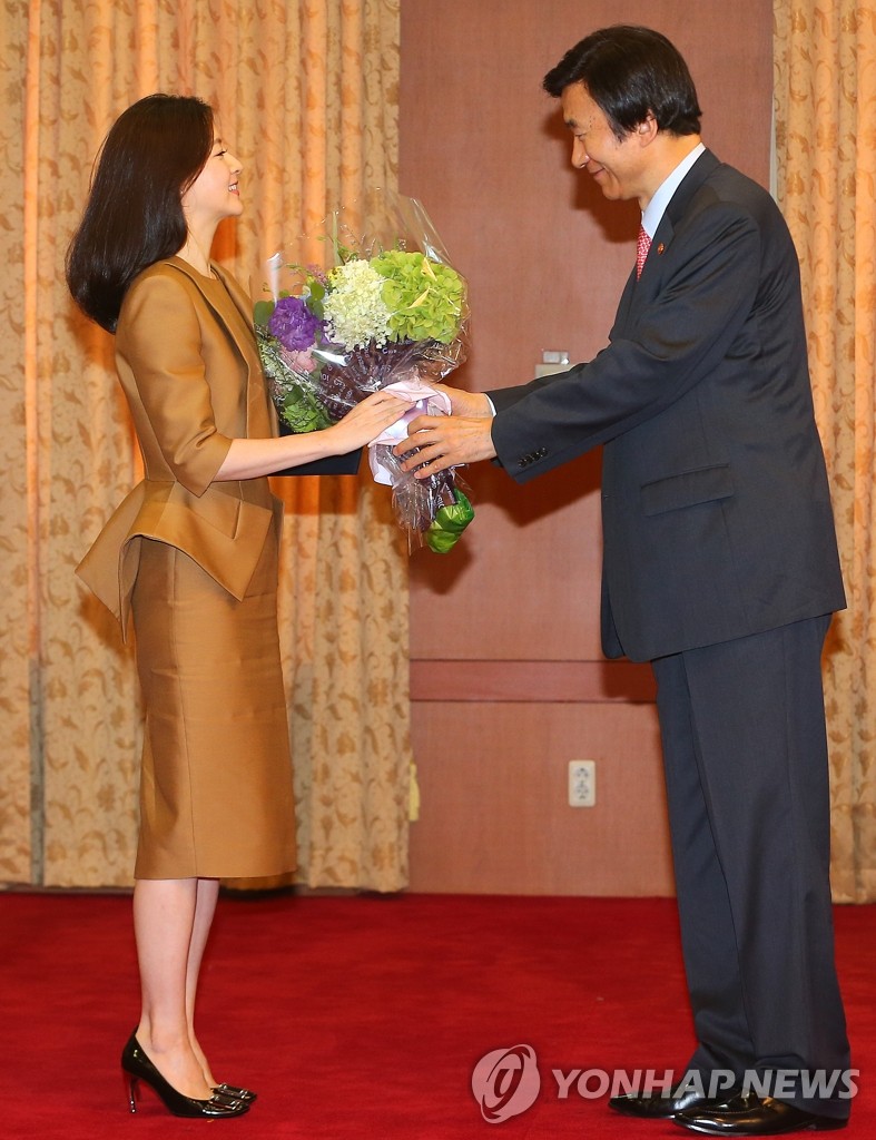 ���^�R�����-�F���S�O�p�|�ŶǤj��