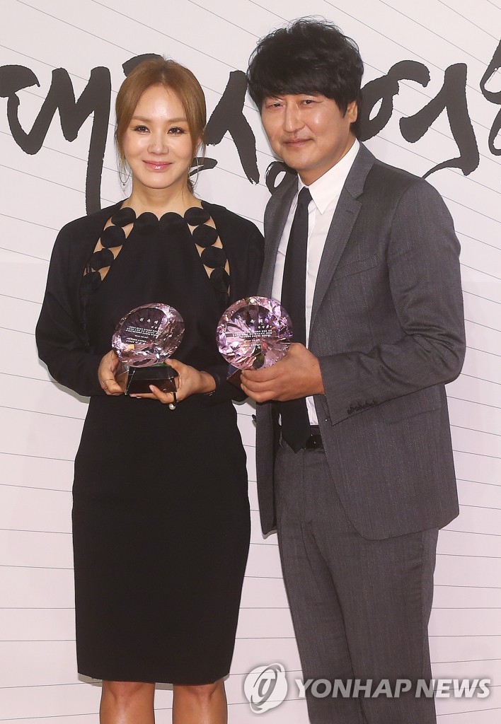 �Y����M���d��