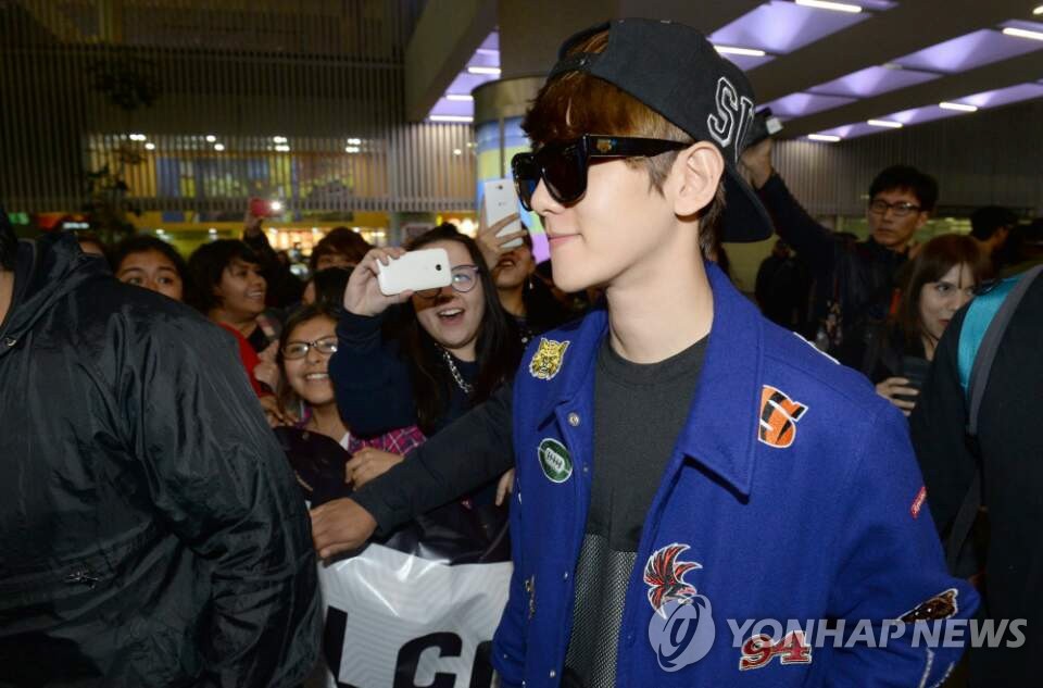 EXO-K�{�������