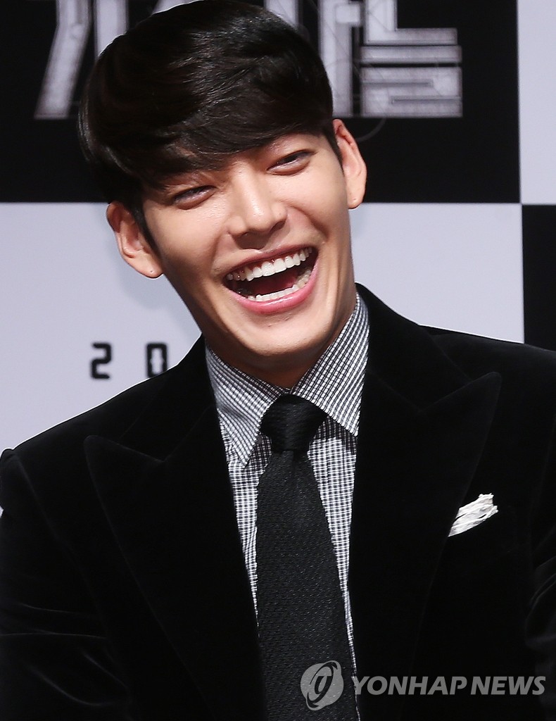 ���t�l�}�h�j��