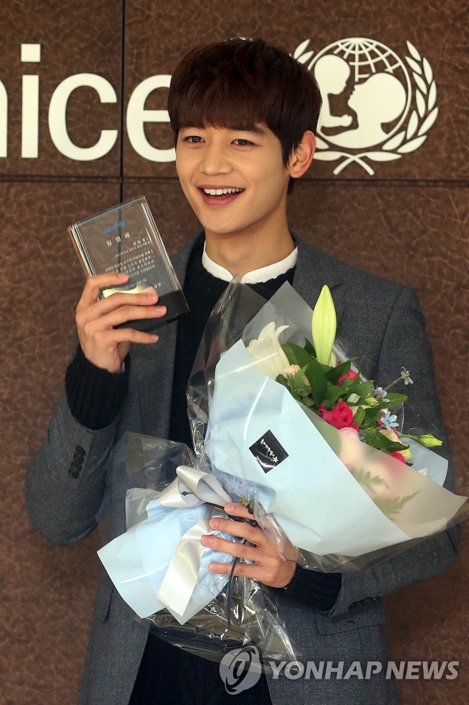 珉���X��UNICEF���q���ʫŶǤj��