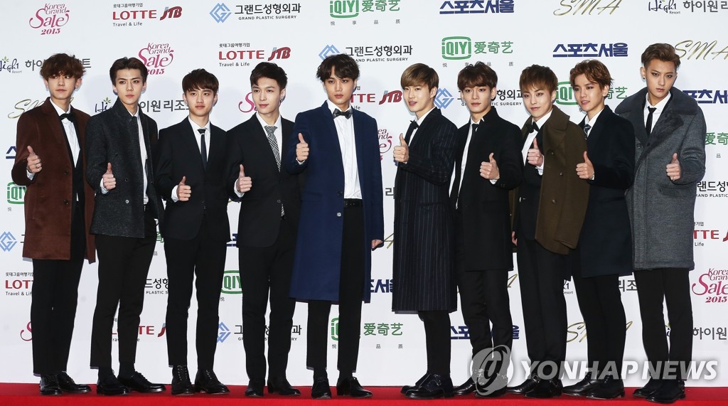 �H��k��EXO