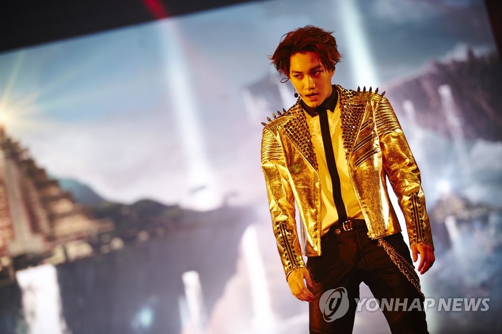 EXO����KAI