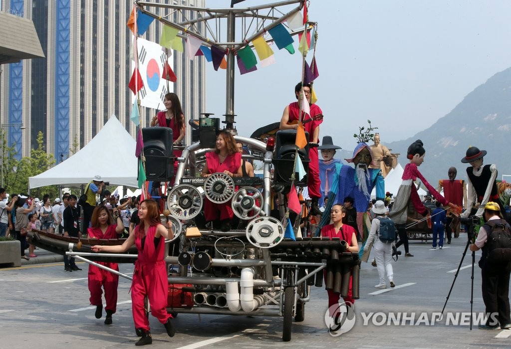 ���_�`�y���C��