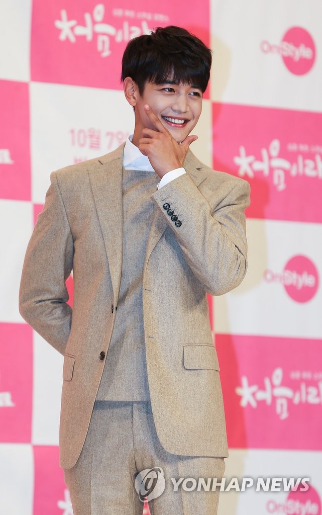 �Z珉�������L��