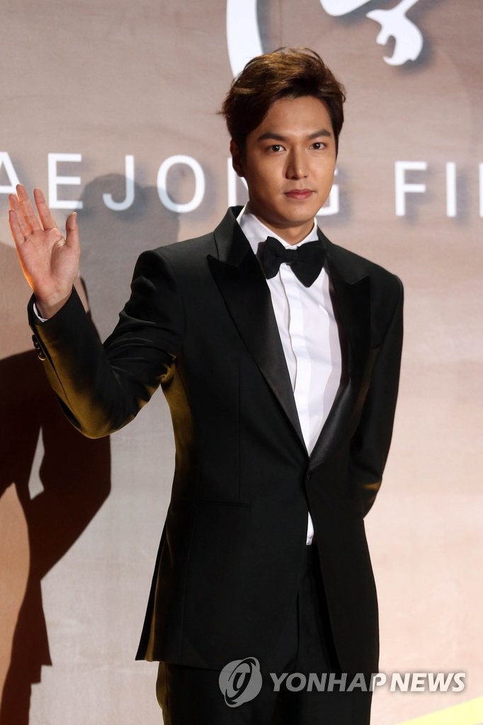 ������G�ۤj��������