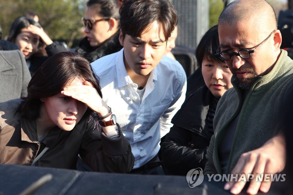 �m�v����n���}����{��