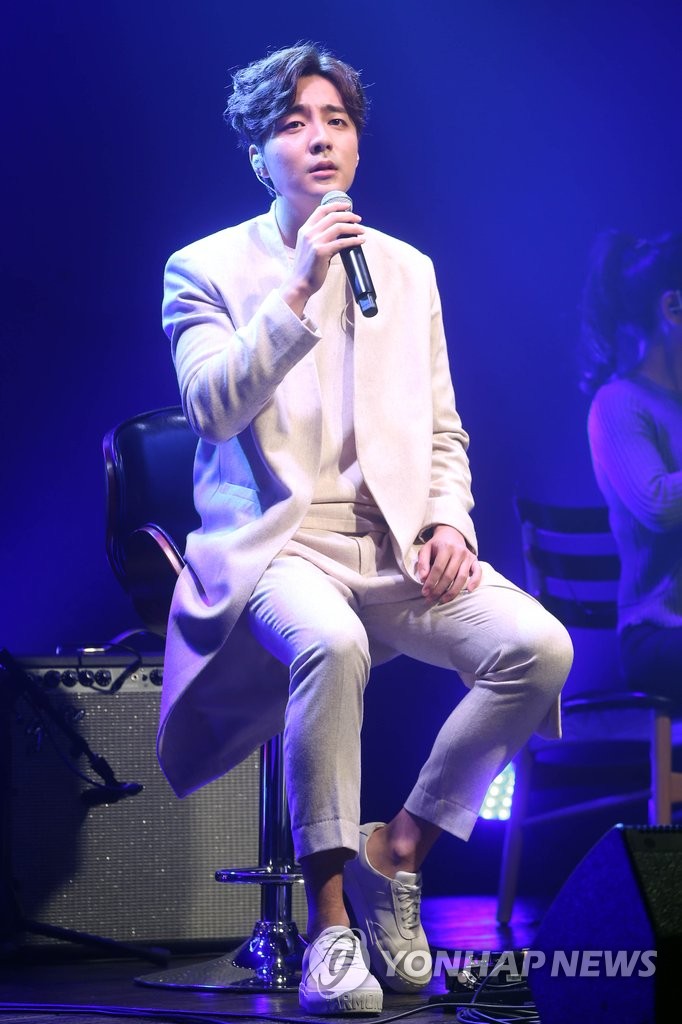 歌手Roy Kim新專輯搶聽會