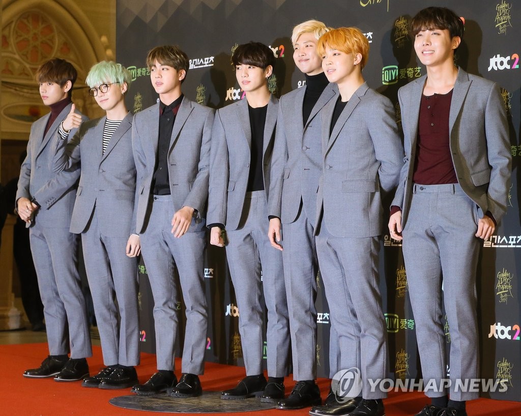 �k�Ψ��u�֦~��