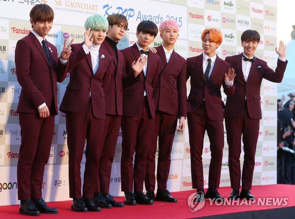 �k�Ψ��u�֦~��