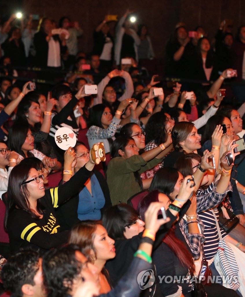 K-POP�j�ܾ����