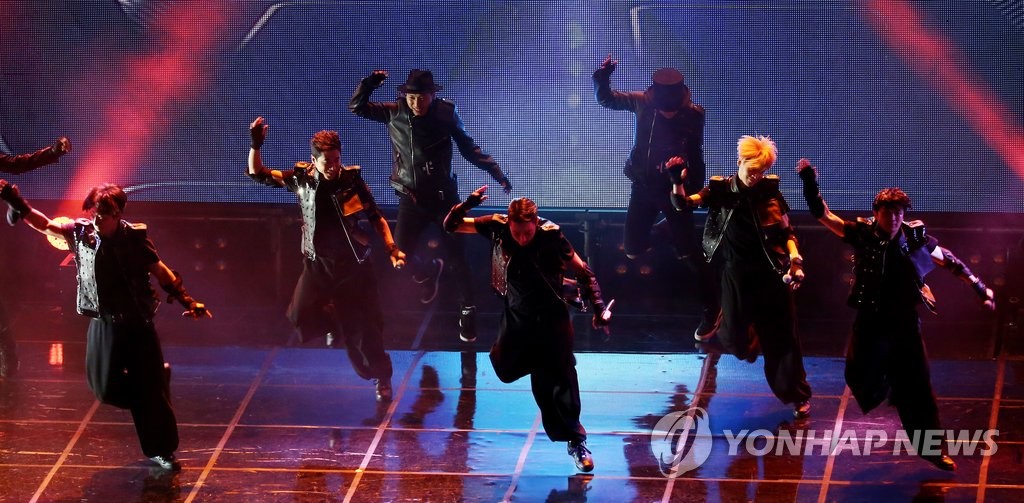 �����k�Įɹj16�~�P�O�t�X