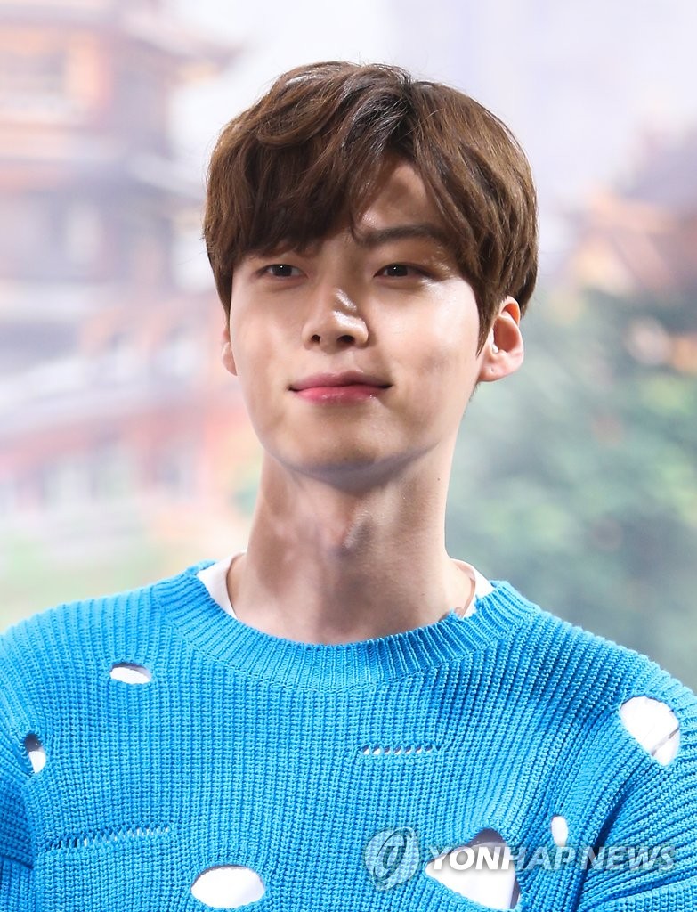 �t���w�_��