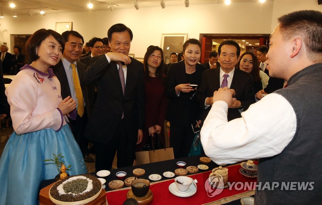 �����r�s�t���r����y���ʦb���ҹ�