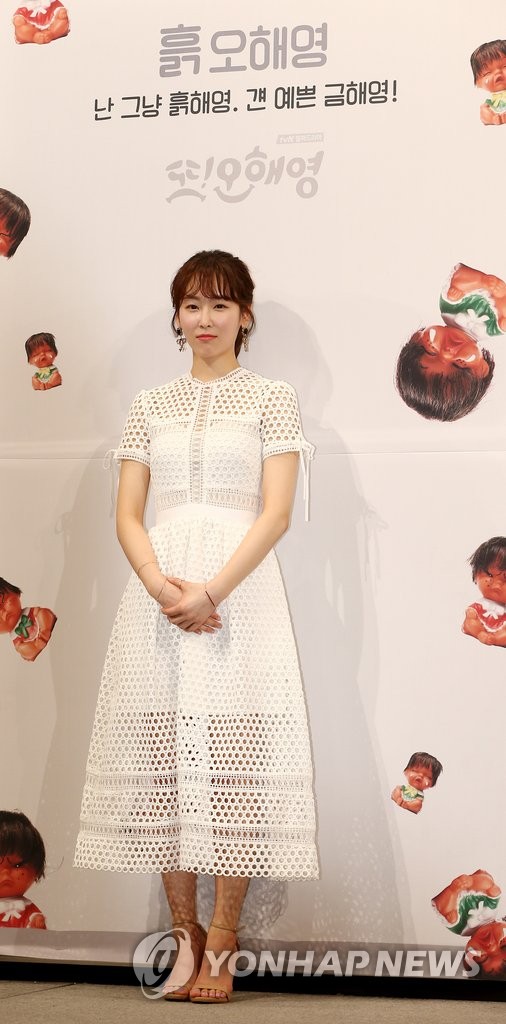 �t���}��u