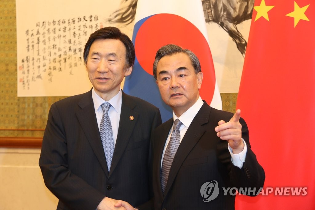 �����~���|��|��