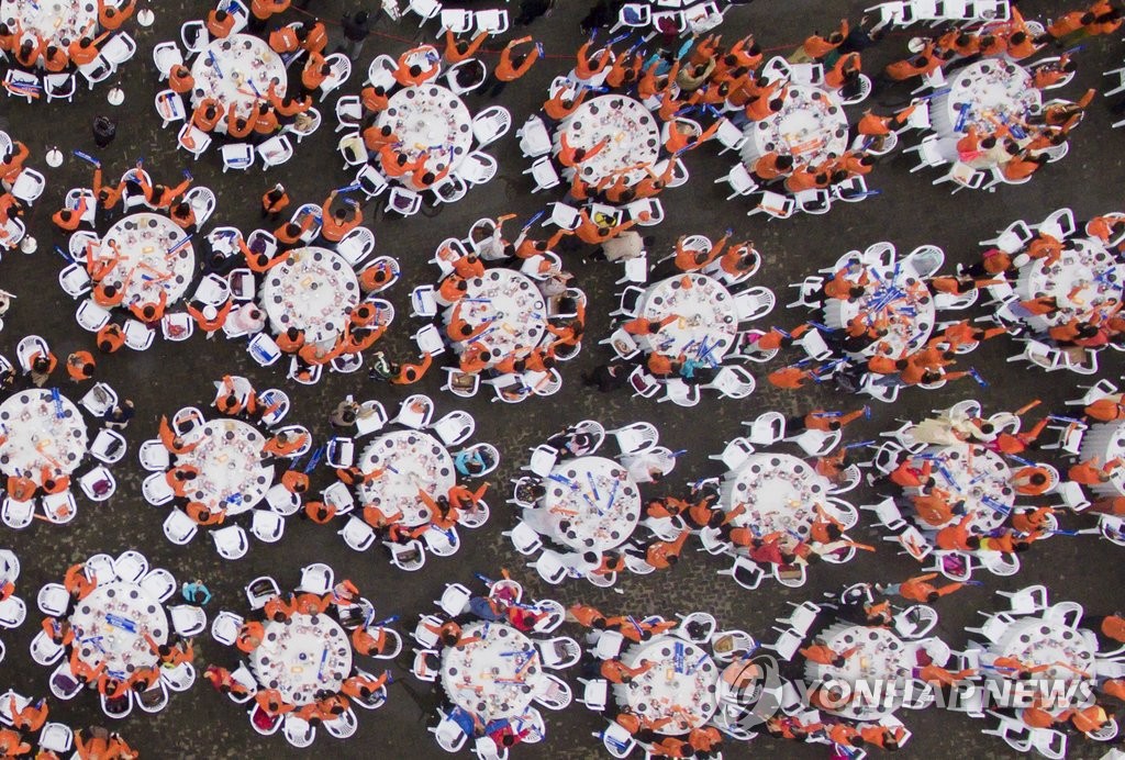 中國會獎旅遊團第二波參雞湯派對