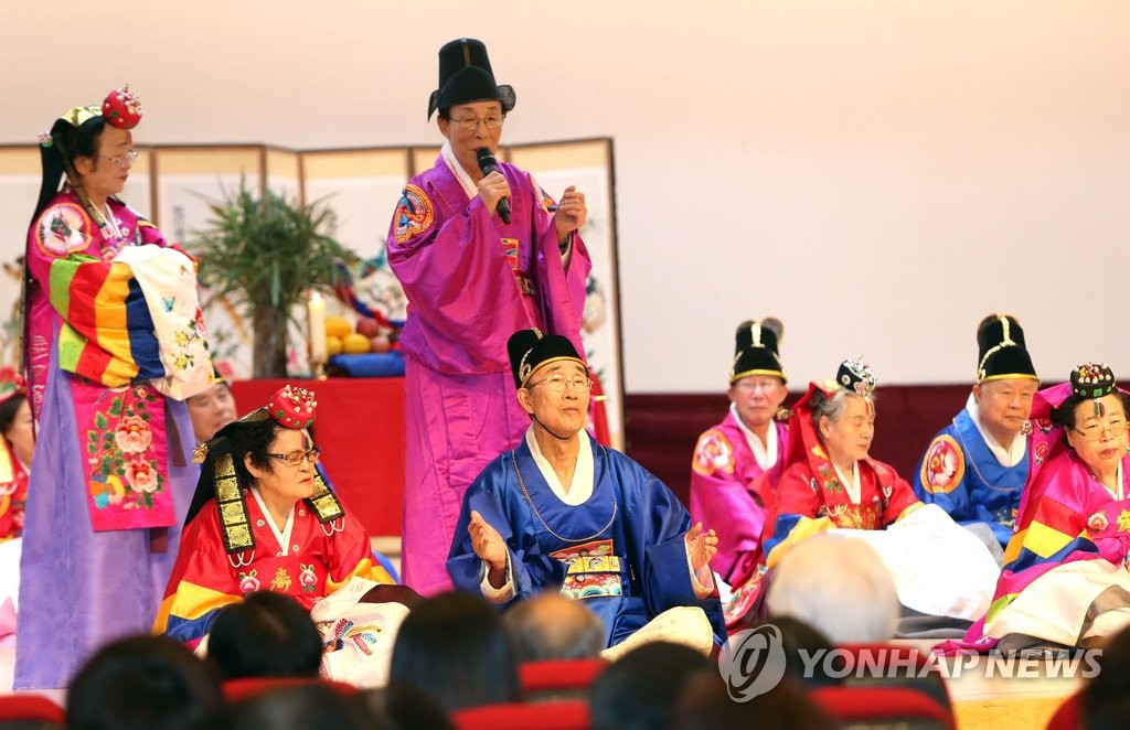 ���ؤҩd�@�y���B60�~