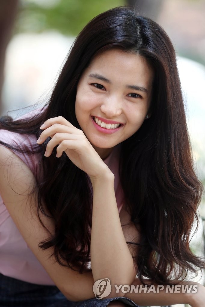 �t��������