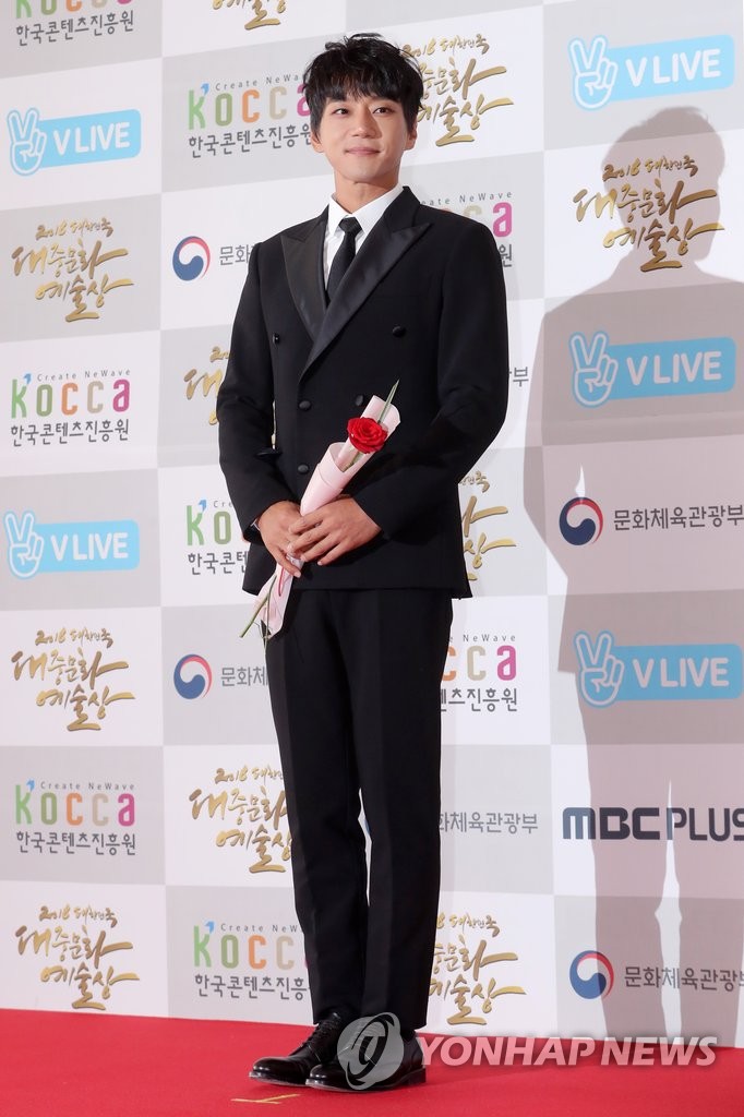 �q����P�C