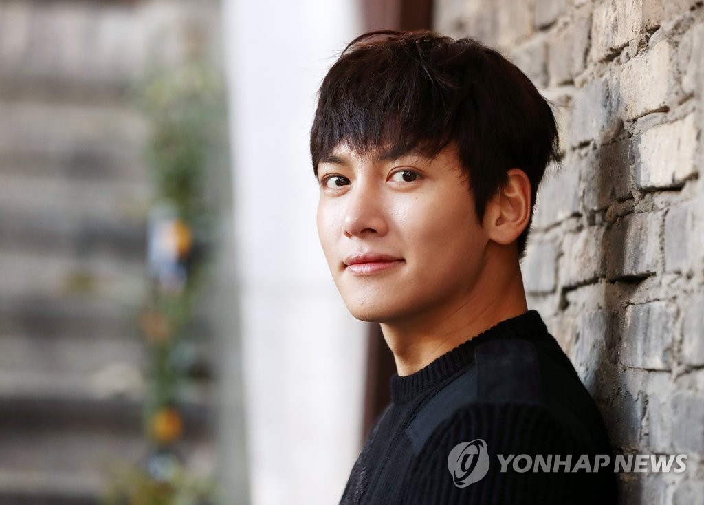 �t��������