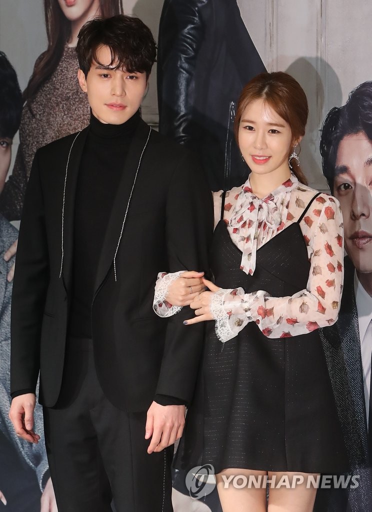 ���ɦ��M�B���R