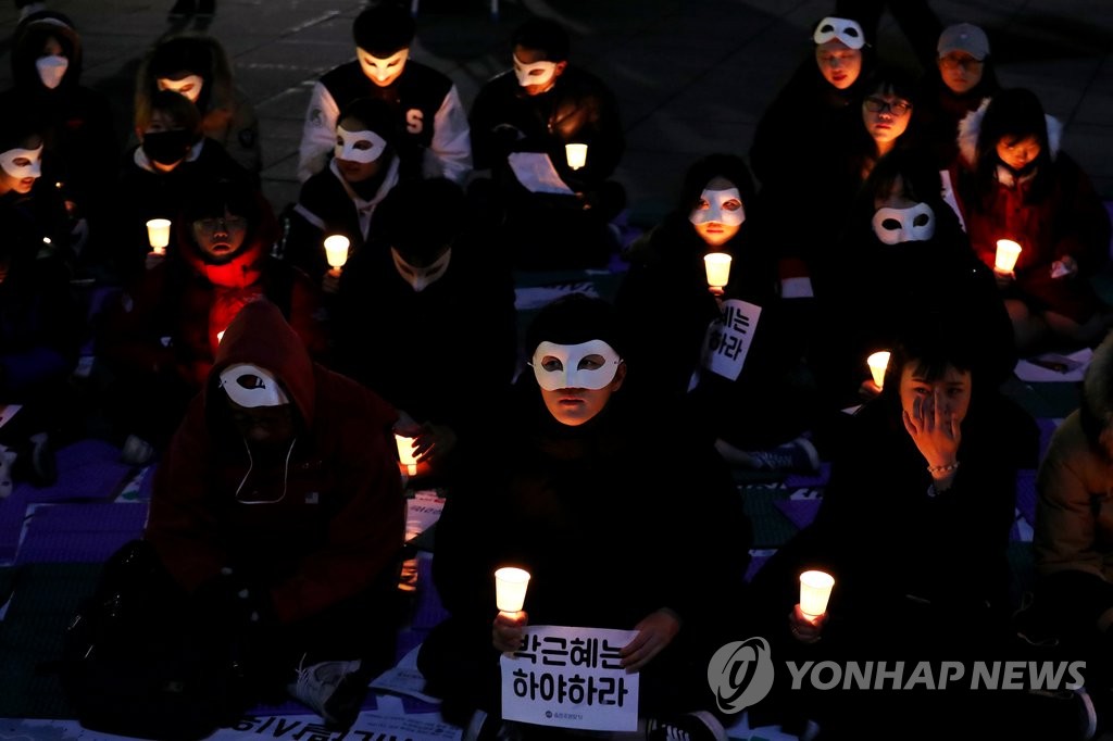 �j�ǥͭ���������|�P�`�ΤU�O