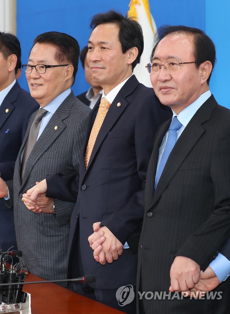 ���T�j�b���Ұ�|�N���|��