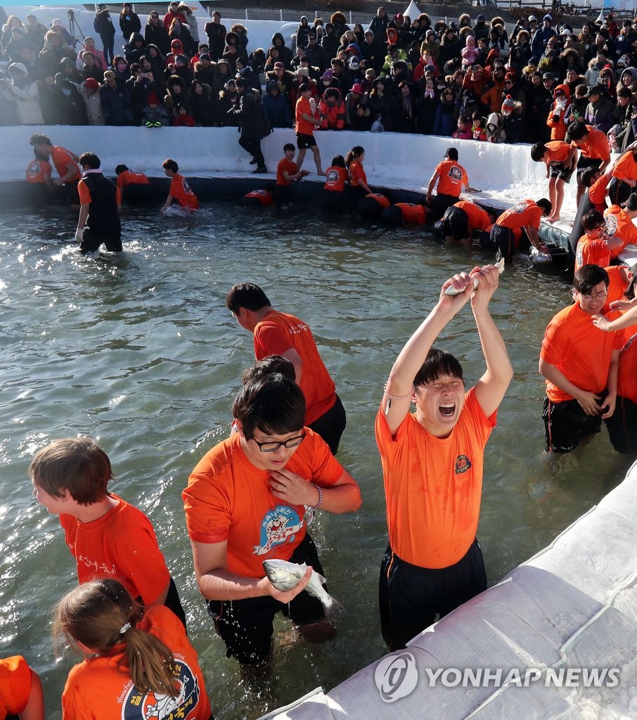 �{���s�W��