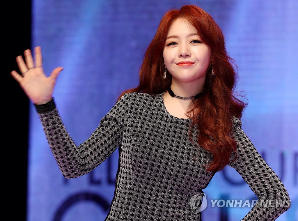 �Ӷ��b�mť�|�W�\���ըѴC���ӡC�]���p���^