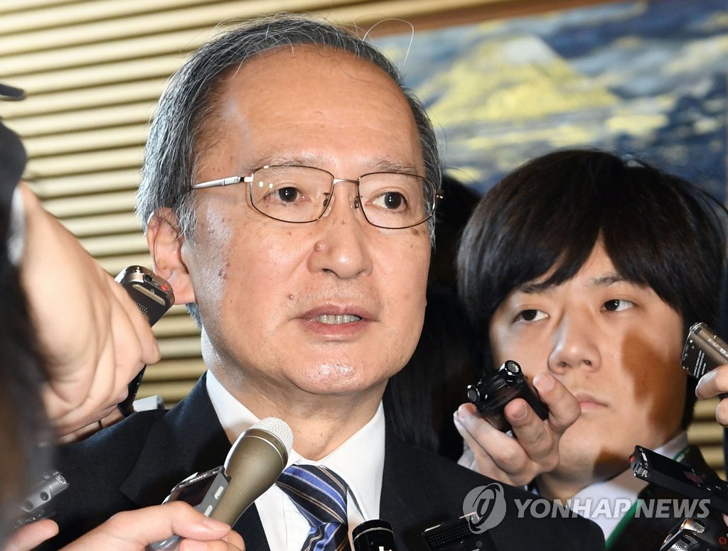 4��4��A�b�饻�F�ʡA�饻�n���j�Ϫ����w�F���|���ۦw���ʤT�ᱵ���C��ĳX�C(���p��/�@�P���^