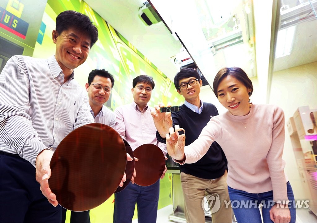 SK���O�h4��10�魺����o�X72�h256Gb��NAND�ְ{�O����C�]���p���^