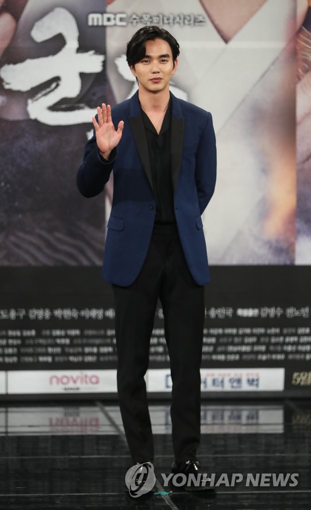 �t���\�ӻ�