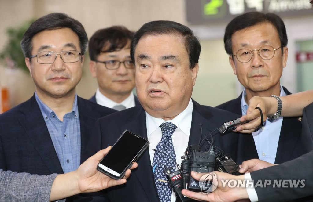 5��20��A�b���������A���`�ίS�Ϥ�߬ۡ]���^���O�̰ݡC�]���p���^