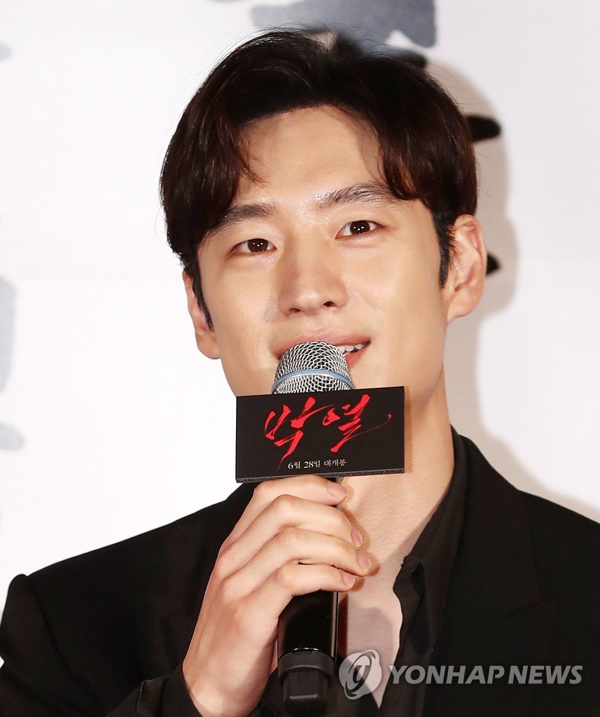 �s���m��P�n�o�G�|